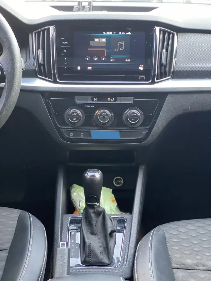 2020 Qoros 7 1.6T 204HP L4 7DCT,autocango,china used car exporter,china ev exporter,chinese used car exporter,chinese used ev exporter