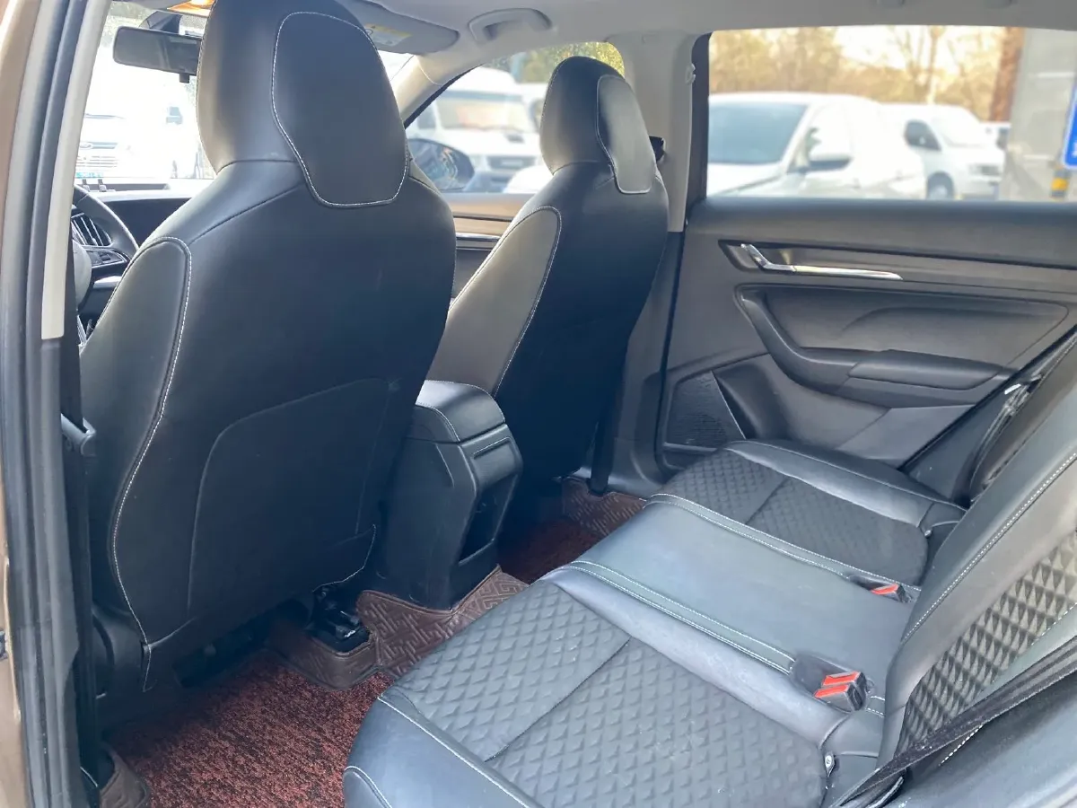 2020 Qoros 7 1.6T 204HP L4 7DCT,autocango,china used car exporter,china ev exporter,chinese used car exporter,chinese used ev exporter