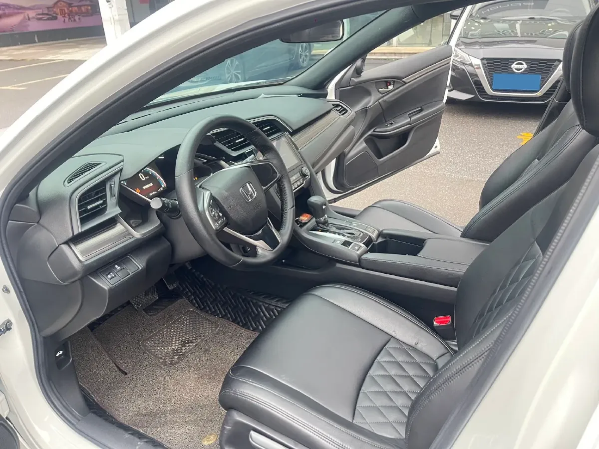 2021 Honda Civic 1.5T 177HP L4 CVT,autocango,china used car exporter,china ev exporter,chinese used car exporter,chinese used ev exporter