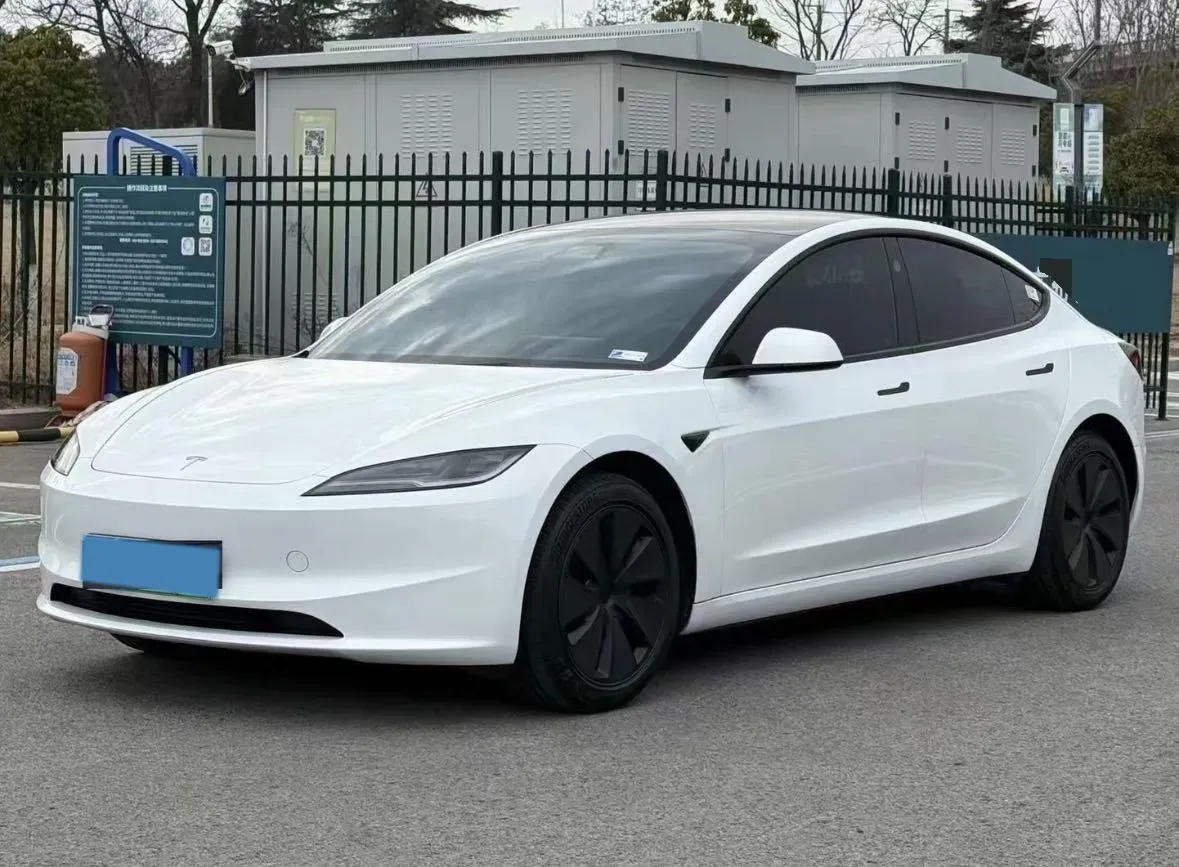 2025 Tesla Model 3 BEV 62.5KWH,autocango,china used car exporter,china ev exporter,chinese used car exporter,chinese used ev exporter