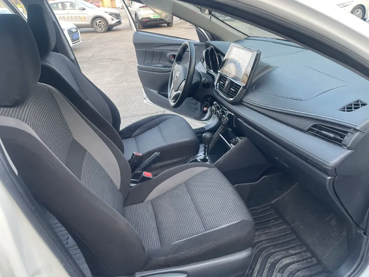 2021 Toyota Vios 1.5L 112HP L4 CVT,autocango,china used car exporter,china ev exporter,chinese used car exporter,chinese used ev exporter