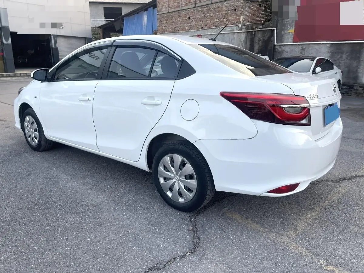 2021 Toyota Vios 1.5L 112HP L4 CVT,autocango,china used car exporter,china ev exporter,chinese used car exporter,chinese used ev exporter