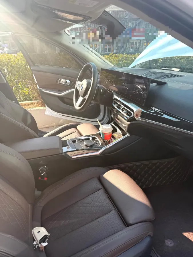 2023 BMW 3 Series 2.0T 184HP L4 8AT,autocango,china used car exporter,china ev exporter,chinese used car exporter,chinese used ev exporter