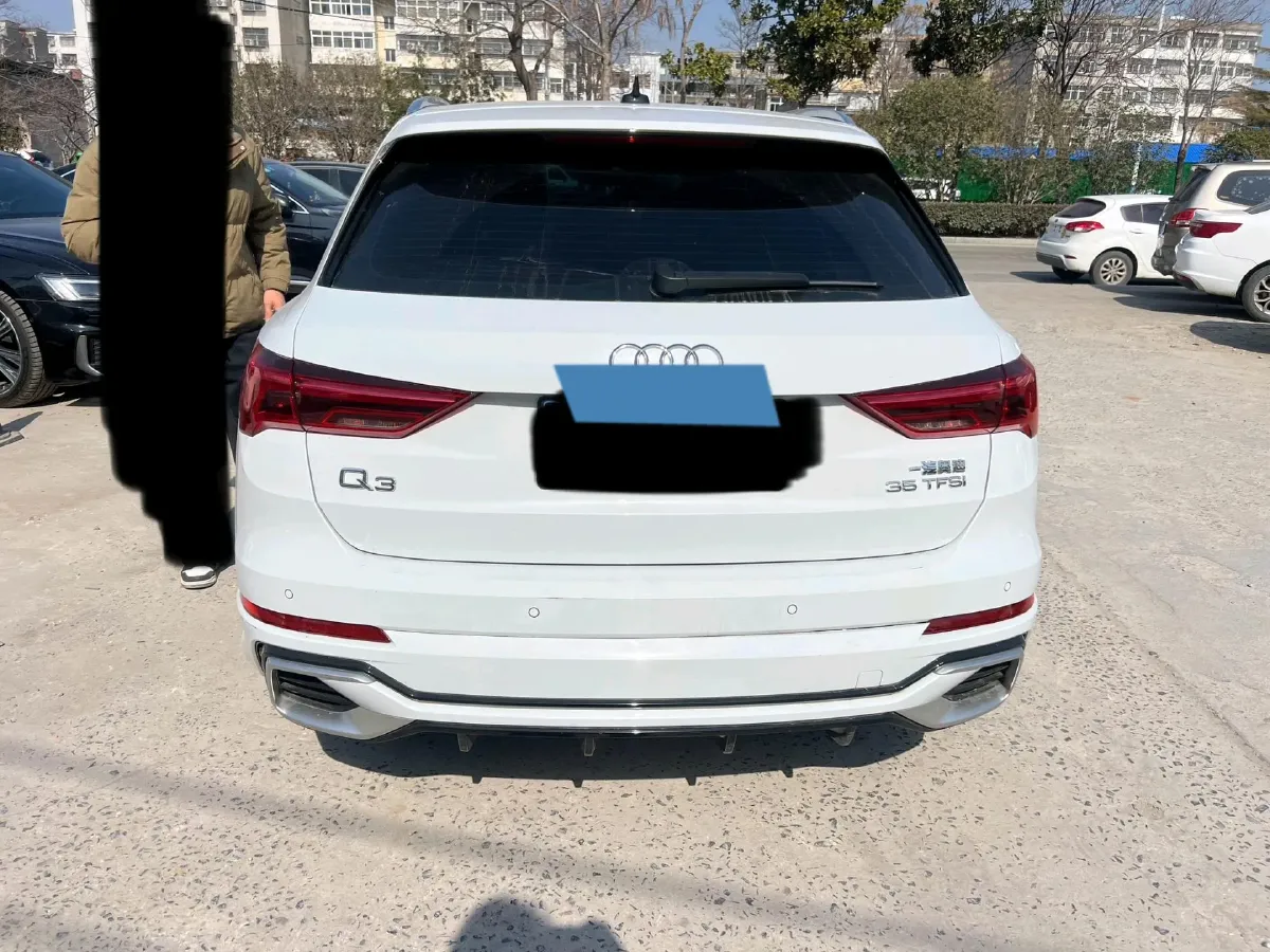 2023 Audi Q3 1.5T 160HP L4 7DCT,autocango,china used car exporter,china ev exporter,chinese used car exporter,chinese used ev exporter