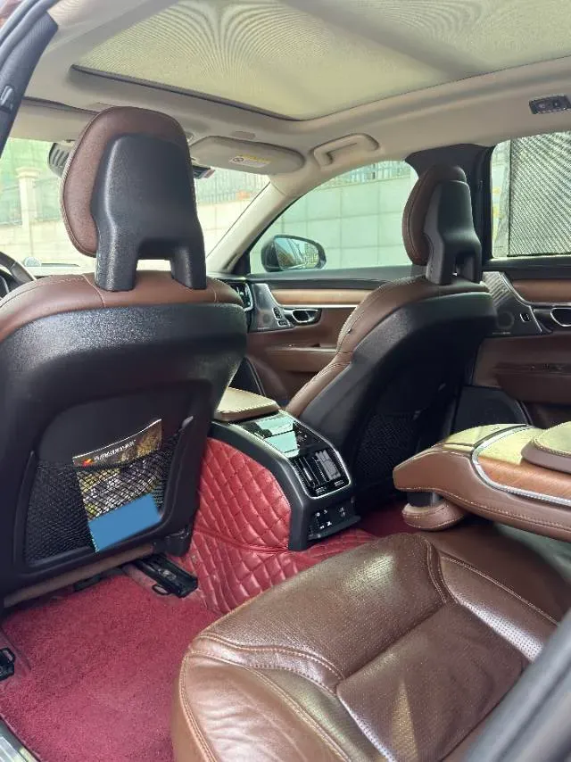 2018 Volvo S90 2.0T 254HP L4 8AT,autocango,china used car exporter,china ev exporter,chinese used car exporter,chinese used ev exporter