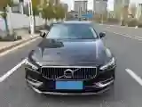 2018 Volvo S90 2.0T 254HP L4 8AT
