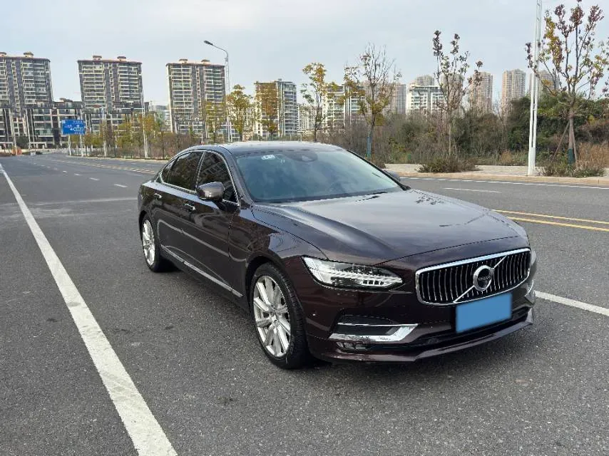 2018 Volvo S90 2.0T 254HP L4 8AT,autocango,china used car exporter,china ev exporter,chinese used car exporter,chinese used ev exporter
