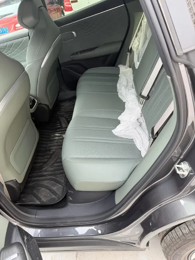 2025 Deepal S07 BEV 68.82KWH,autocango,china used car exporter,china ev exporter,chinese used car exporter,chinese used ev exporter