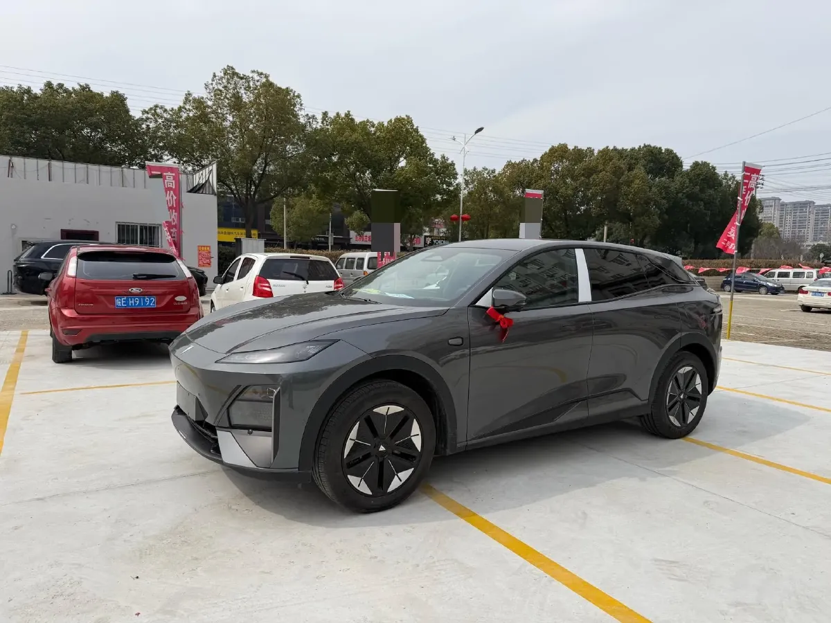 2025 Deepal S07 BEV 68.82KWH,autocango,china used car exporter,china ev exporter,chinese used car exporter,chinese used ev exporter