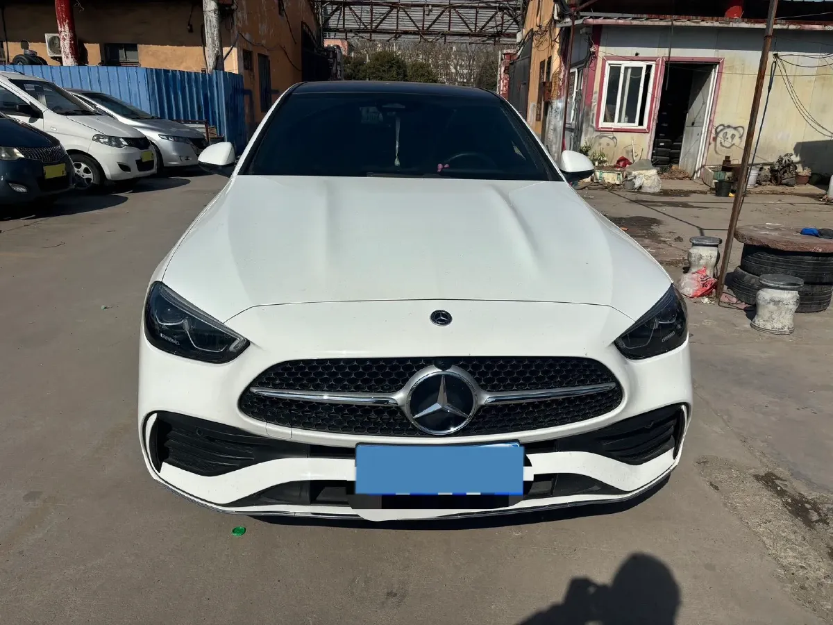 2024 Mercedes-Benz C Class 1.5T 204HP L4 9AT,autocango,china used car exporter,china ev exporter,chinese used car exporter,chinese used ev exporter