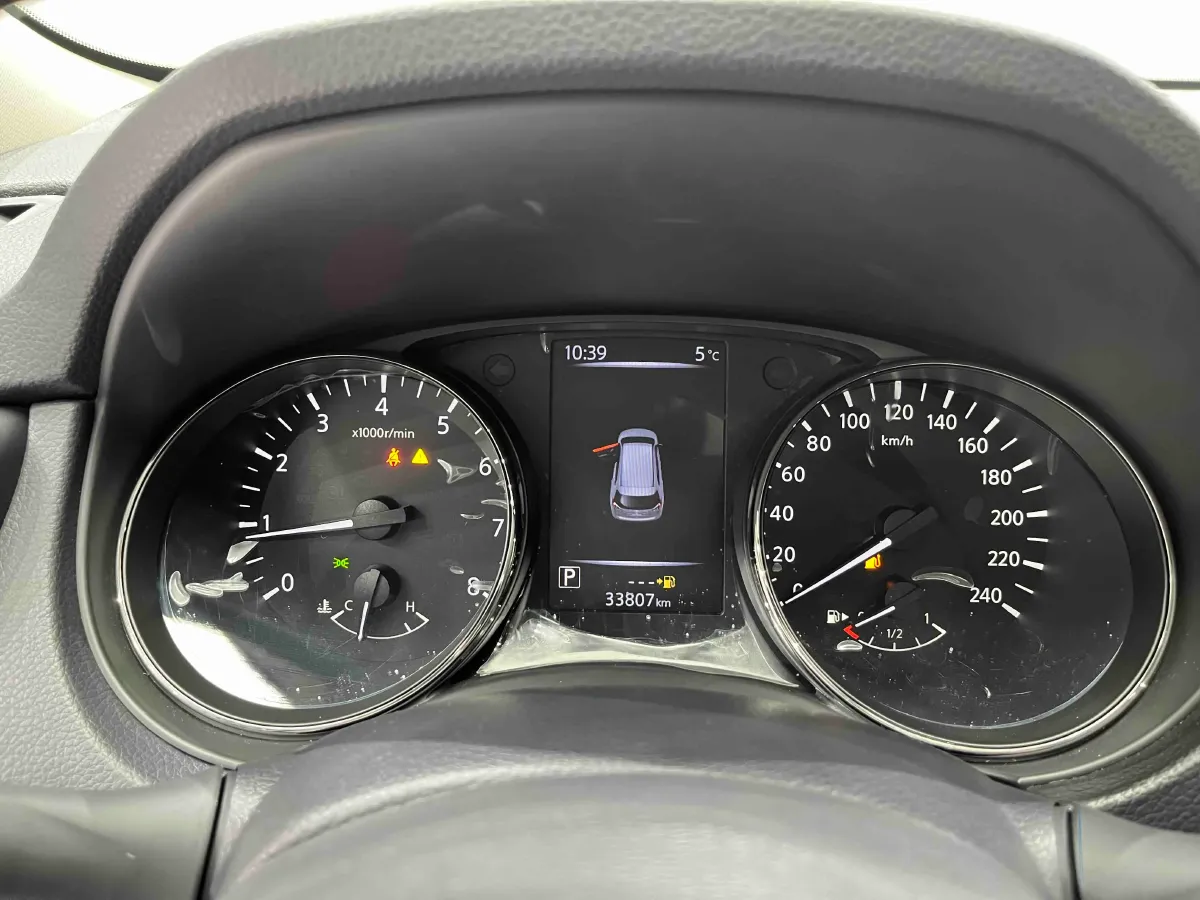 2020 Nissan X-Trail 2.0L 154HP L4 CVT,autocango,china used car exporter,china ev exporter,chinese used car exporter,chinese used ev exporter