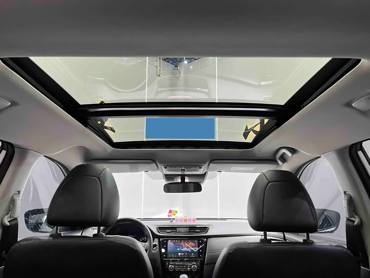 2020 Nissan X-Trail 2.0L 154HP L4 CVT,autocango,china used car exporter,china ev exporter,chinese used car exporter,chinese used ev exporter