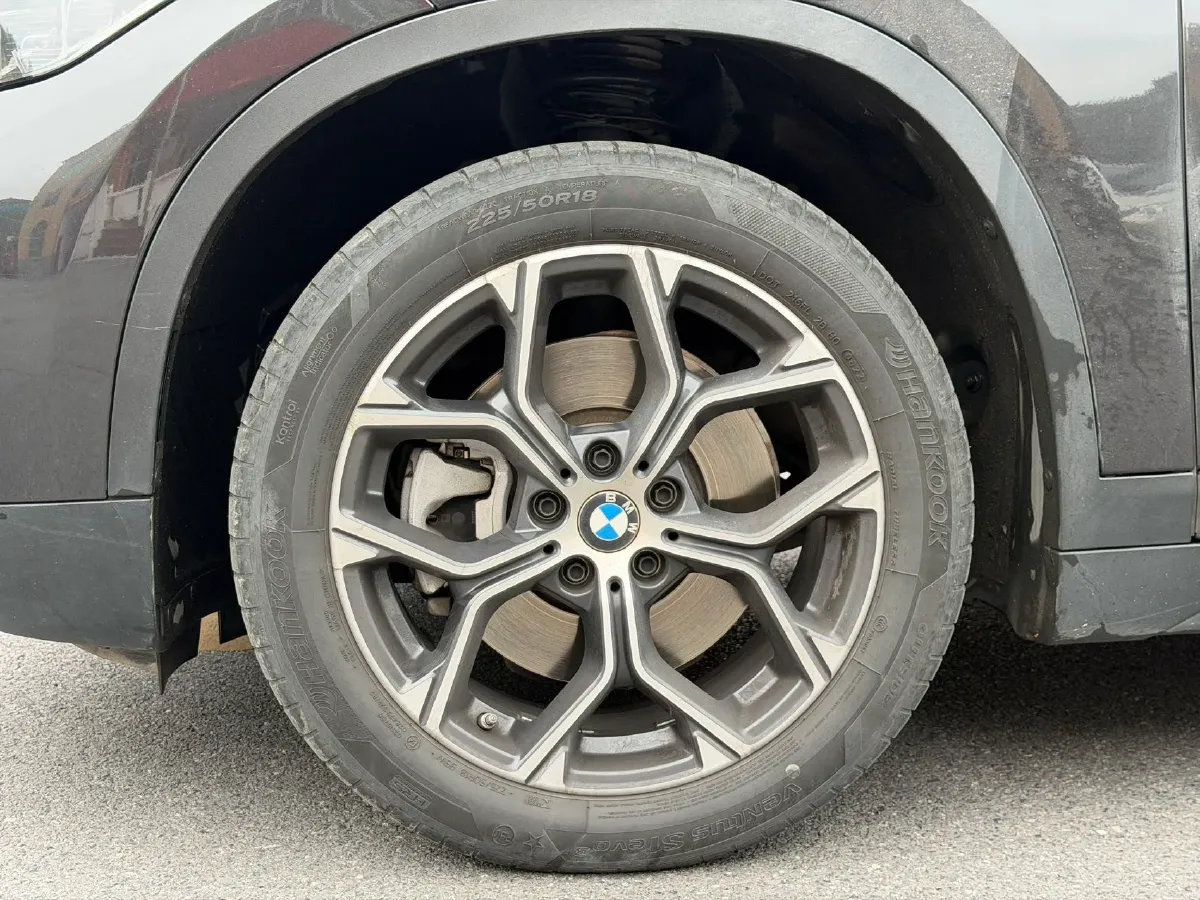 2022 BMW X1 2.0T 192HP L4 7DCT,autocango,china used car exporter,china ev exporter,chinese used car exporter,chinese used ev exporter