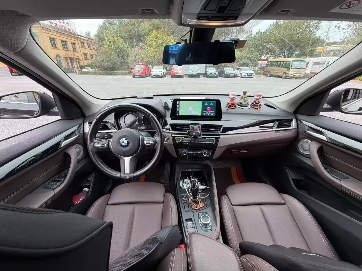 2022 BMW X1 2.0T 192HP L4 7DCT,autocango,china used car exporter,china ev exporter,chinese used car exporter,chinese used ev exporter