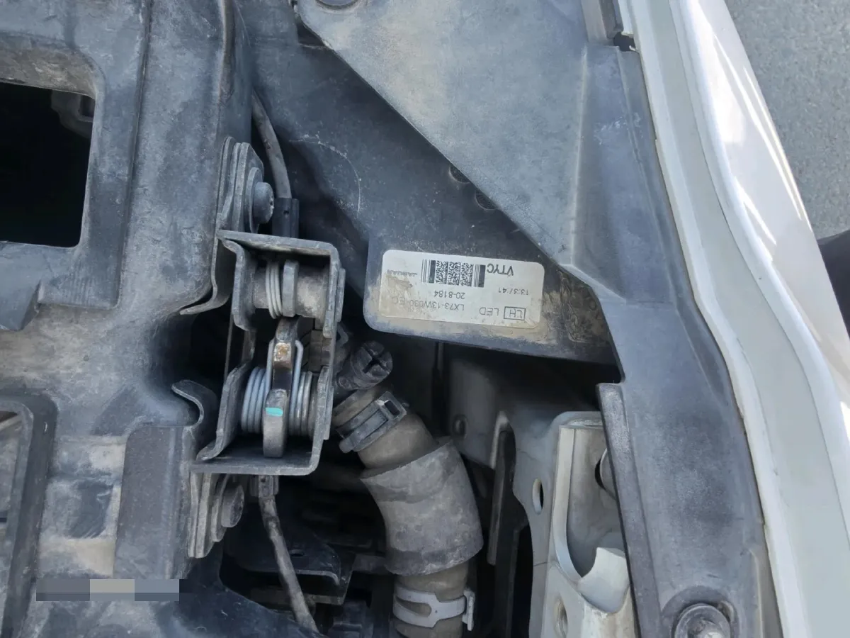 2021 Jaguar XEL 2.0T 250HP L4 8AT,autocango,china used car exporter,china ev exporter,chinese used car exporter,chinese used ev exporter