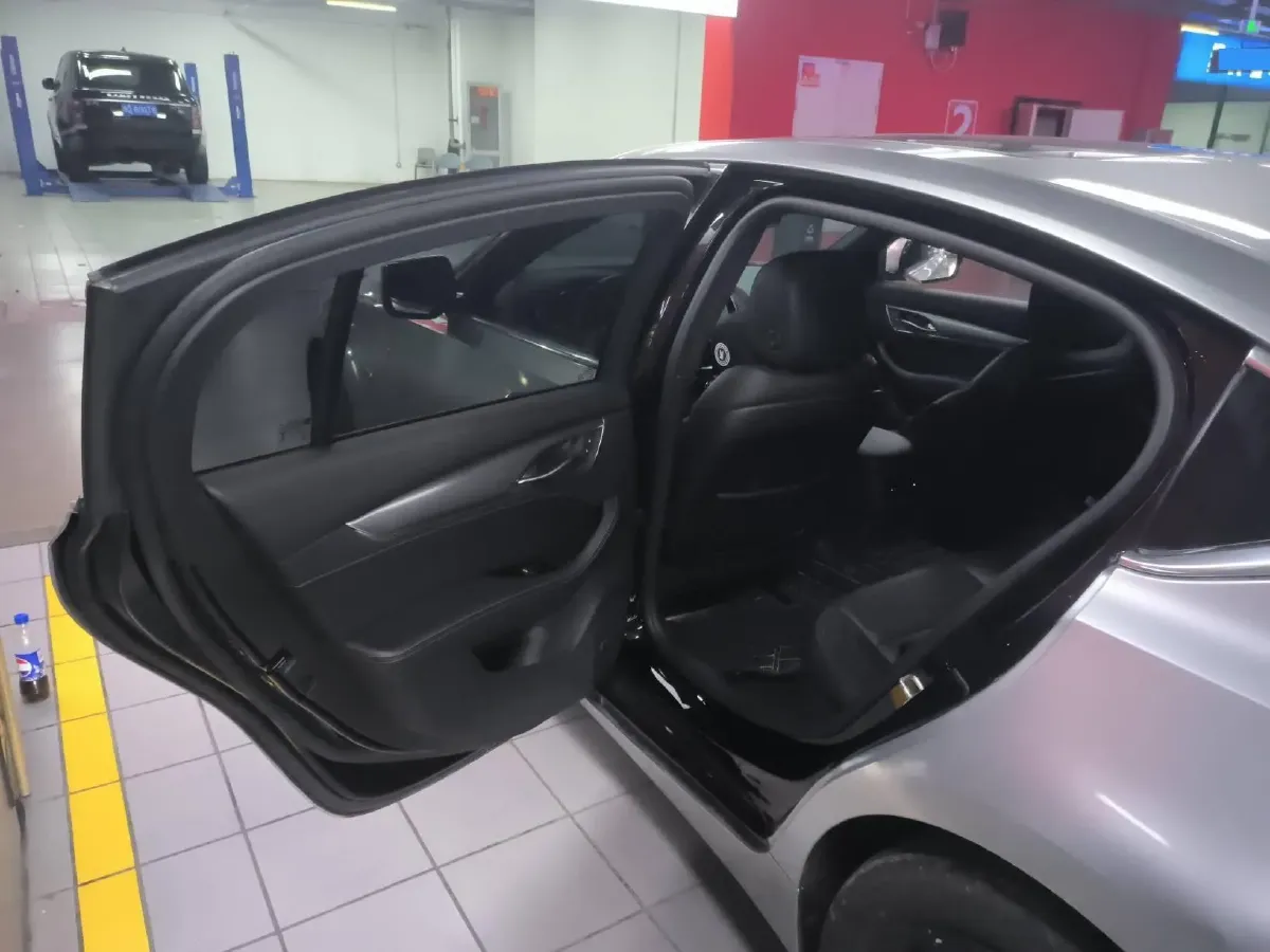 2022 Cadillac CT5 2.0T 237HP L4 10AT,autocango,china used car exporter,china ev exporter,chinese used car exporter,chinese used ev exporter