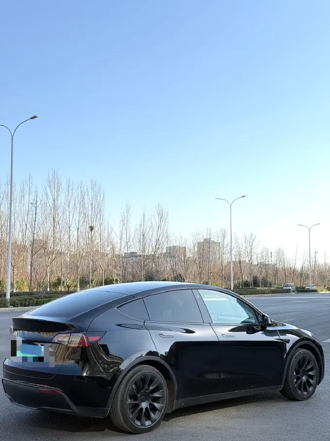 2022 Tesla Model Y BEV 60KWH,autocango,china used car exporter,china ev exporter,chinese used car exporter,chinese used ev exporter