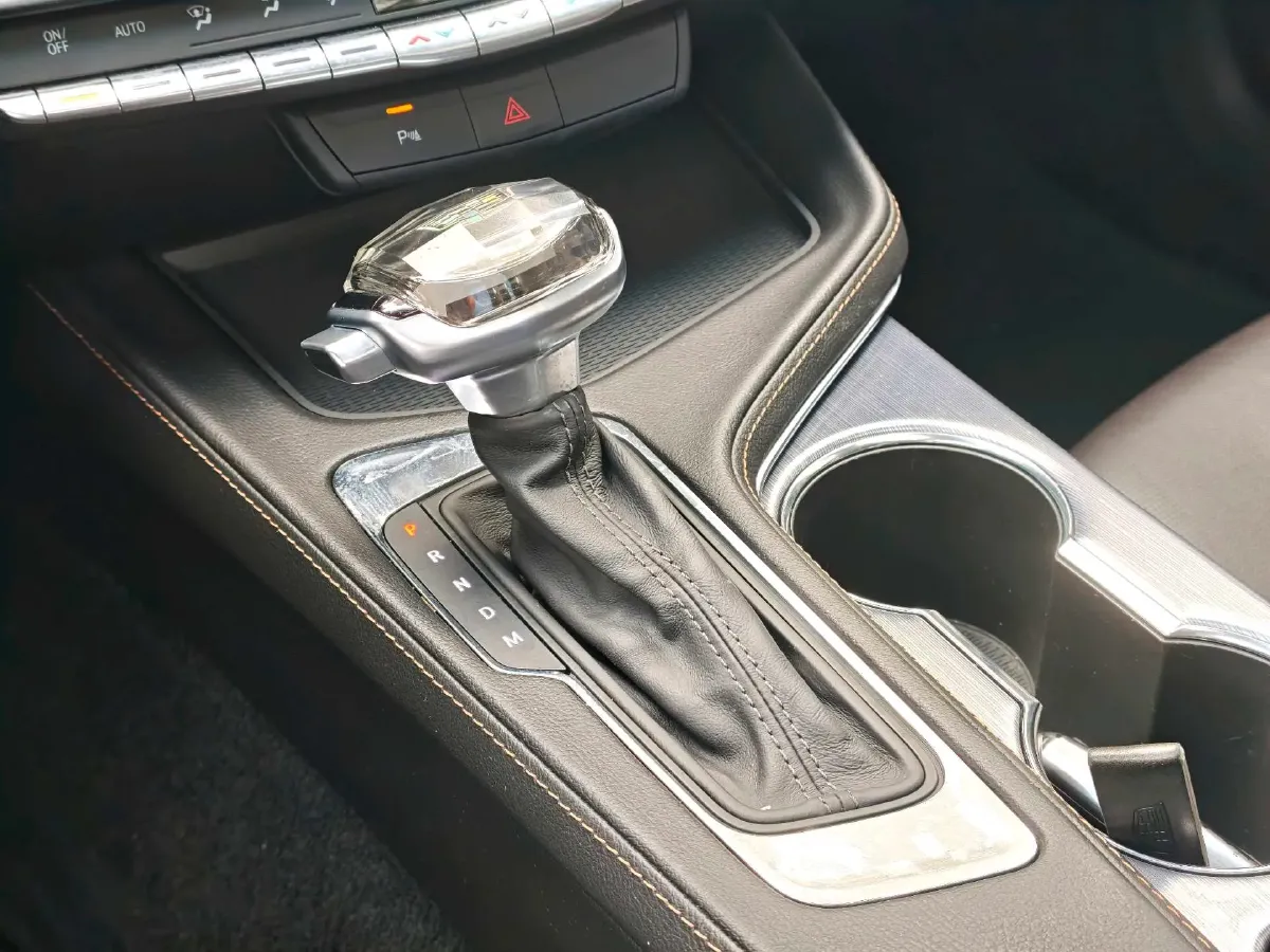 2020 Cadillac CT4 2.0T 237HP L4 8AT,autocango,china used car exporter,china ev exporter,chinese used car exporter,chinese used ev exporter