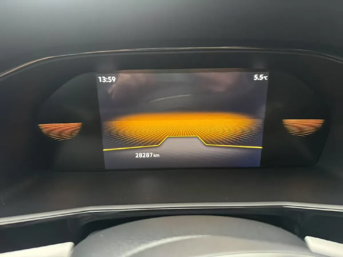 2022 Volkswagen T-Roc 1.4T 150HP L4 7DCT,autocango,china used car exporter,china ev exporter,chinese used car exporter,chinese used ev exporter