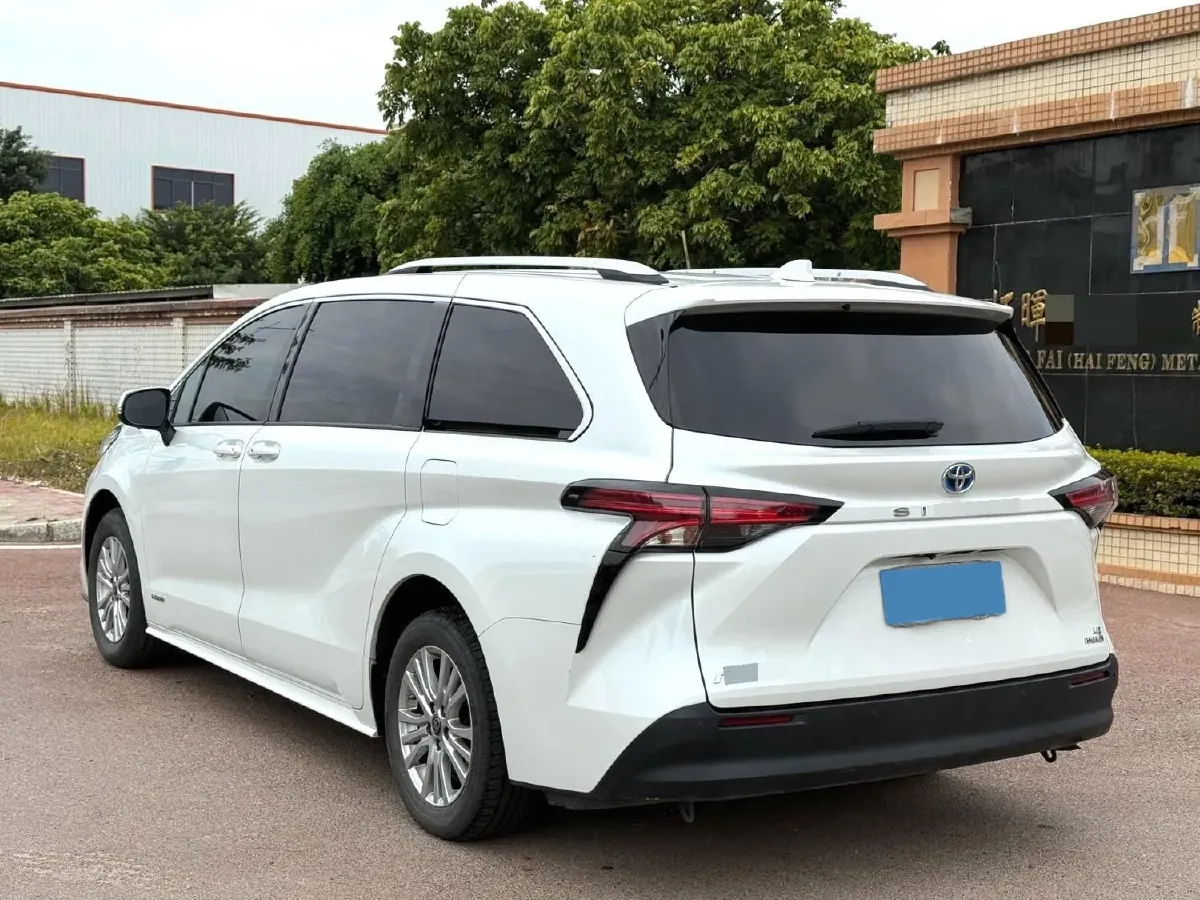 2021 Toyota Sienna 2.5L 192HP L4 E-CVT Hybrid,autocango,china used car exporter,china ev exporter,chinese used car exporter,chinese used ev exporter