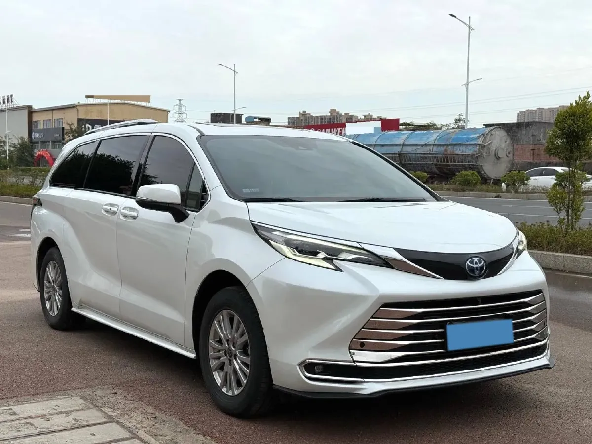 2021 Toyota Sienna 2.5L 192HP L4 E-CVT Hybrid,autocango,china used car exporter,china ev exporter,chinese used car exporter,chinese used ev exporter