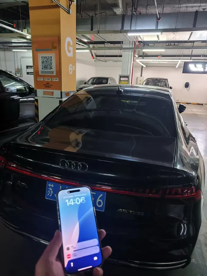2024 Audi A7L 2.0T 245HP L4 7DCT,autocango,china used car exporter,china ev exporter,chinese used car exporter,chinese used ev exporter