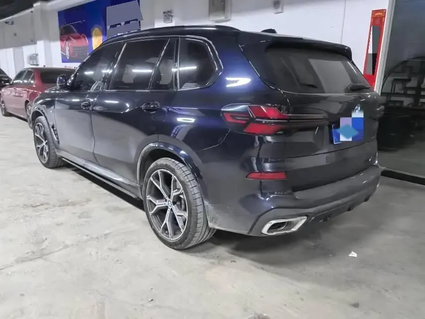 2023 BMW X5 2.0T 258HP L4 8AT,autocango,china used car exporter,china ev exporter,chinese used car exporter,chinese used ev exporter