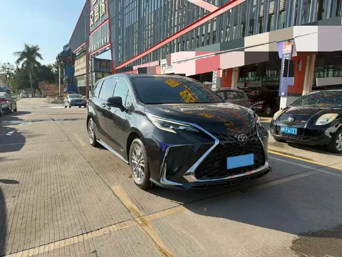 2021 Toyota Sienna 2.5L 192HP L4 E-CVT Hybrid,autocango,china used car exporter,china ev exporter,chinese used car exporter,chinese used ev exporter