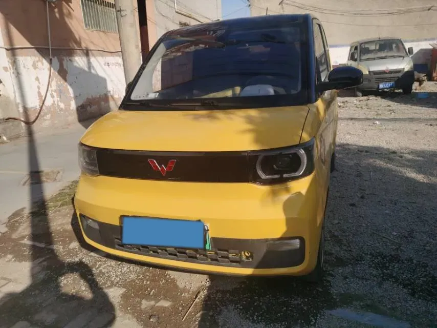 2021 WuLing HongGuang MINI EV BEV 9KWH,autocango,china used car exporter,china ev exporter,chinese used car exporter,chinese used ev exporter