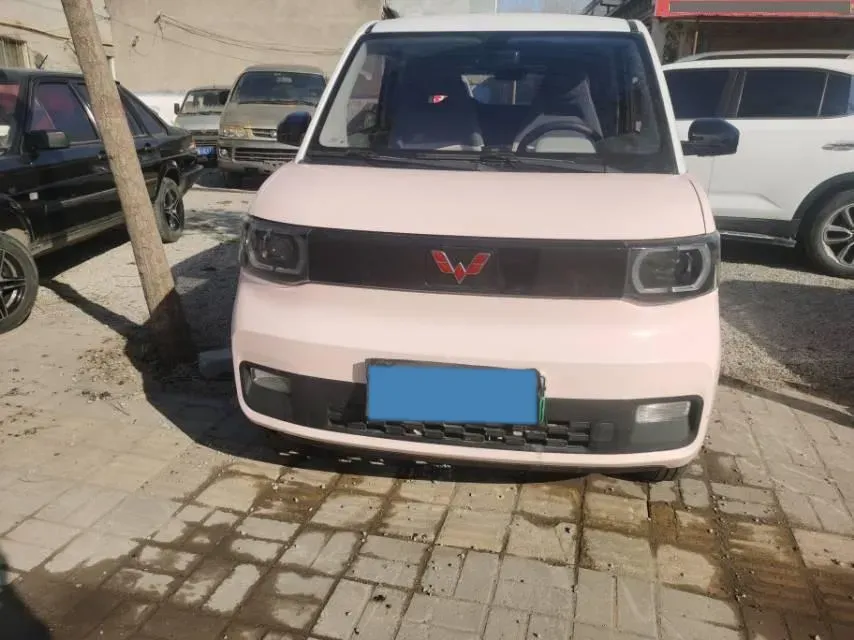 2021 WuLing HongGuang MINI EV BEV 13.9KWH,autocango,china used car exporter,china ev exporter,chinese used car exporter,chinese used ev exporter