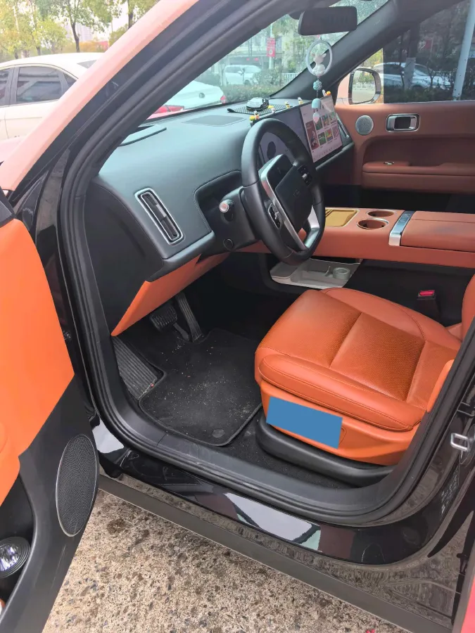 2024 Li L6 Range Extended 154HP L4 REEV 36.8KWH,autocango,china used car exporter,china ev exporter,chinese used car exporter,chinese used ev exporter