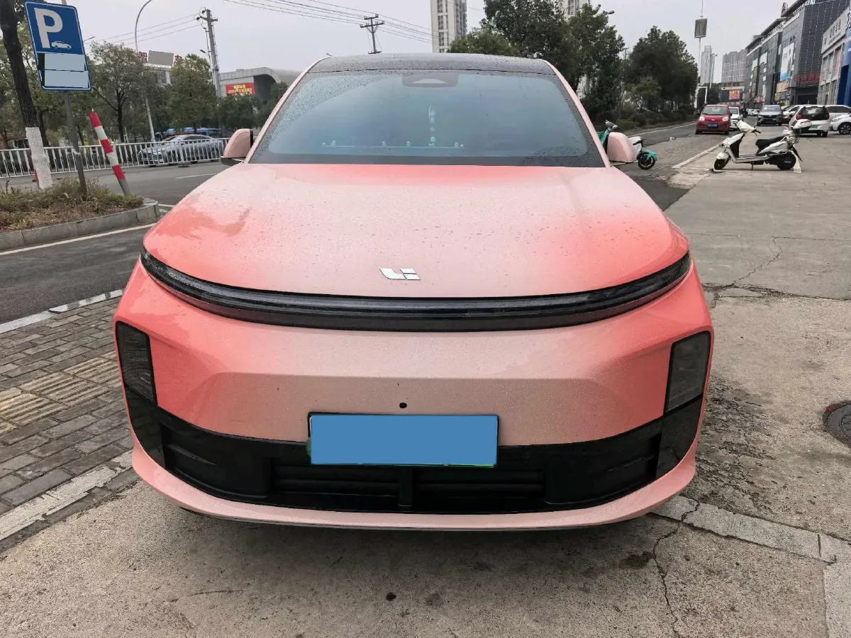 2024 Li L6 Range Extended 154HP L4 REEV 36.8KWH,autocango,china used car exporter,china ev exporter,chinese used car exporter,chinese used ev exporter
