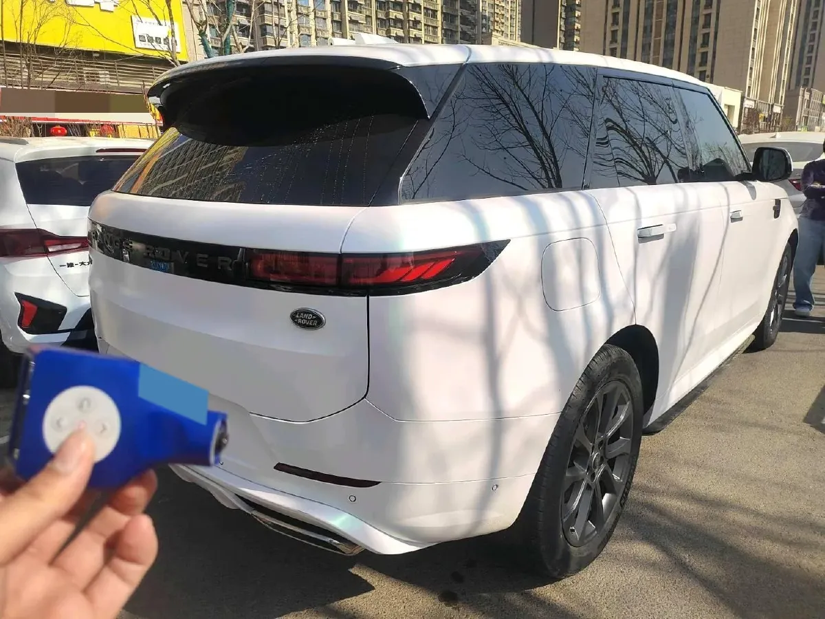 2024 Land Rover Range Rover Sport 3.0T 400HP L6 8AT,autocango,china used car exporter,china ev exporter,chinese used car exporter,chinese used ev exporter