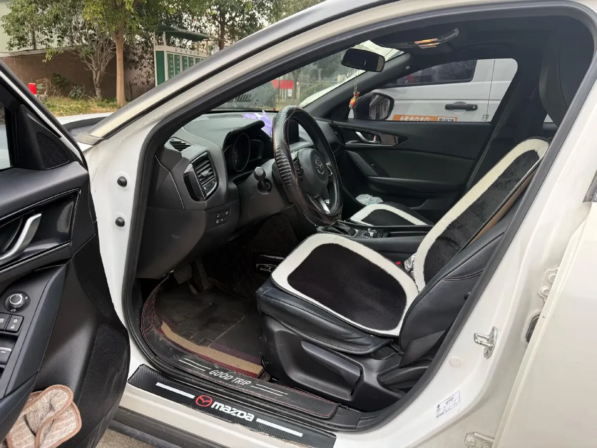 2021 Mazda CX-4 2.0L 158HP L4 6AT,autocango,china used car exporter,china ev exporter,chinese used car exporter,chinese used ev exporter