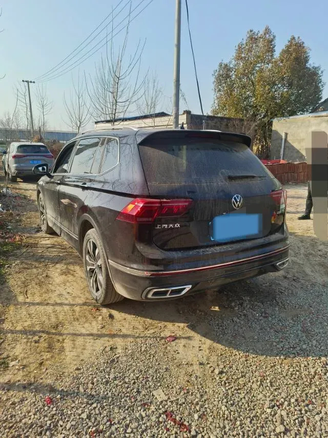2024 Volkswagen Tiguan L 2.0T 186HP L4 7DCT,autocango,china used car exporter,china ev exporter,chinese used car exporter,chinese used ev exporter