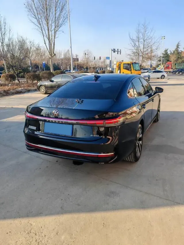 2025 Volkswagen Passat 2.0T 220HP L4 7DCT,autocango,china used car exporter,china ev exporter,chinese used car exporter,chinese used ev exporter