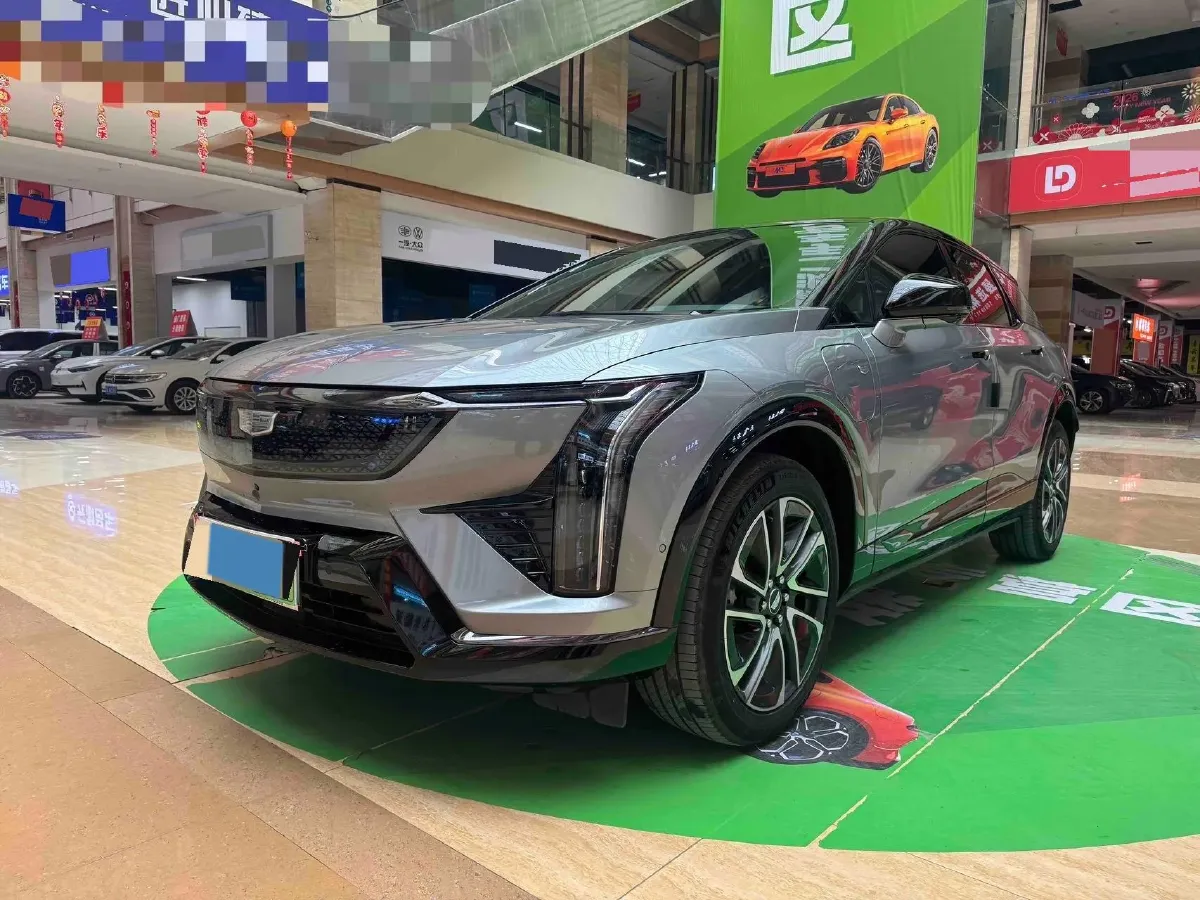 2024 Cadillac OPTIQ BEV 79.7KWH,autocango,china used car exporter,china ev exporter,chinese used car exporter,chinese used ev exporter