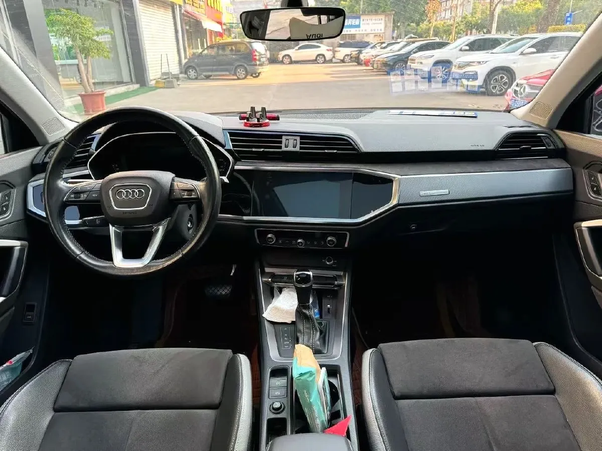 2021 Audi Q3 1.4T 150HP L4 7DCT,autocango,china used car exporter,china ev exporter,chinese used car exporter,chinese used ev exporter