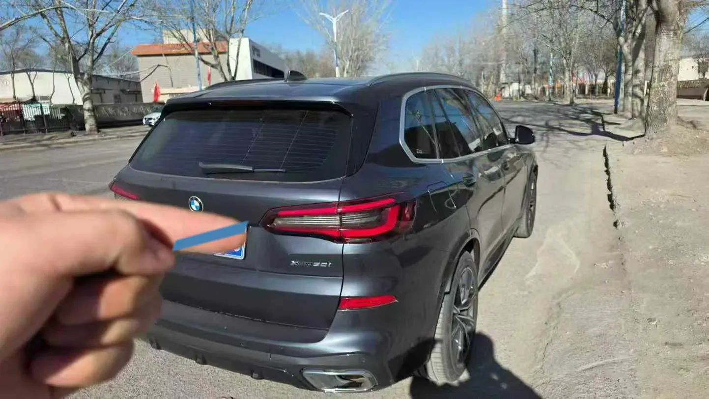2022 BMW X5 3.0T 340HP L6 8AT,autocango,china used car exporter,china ev exporter,chinese used car exporter,chinese used ev exporter