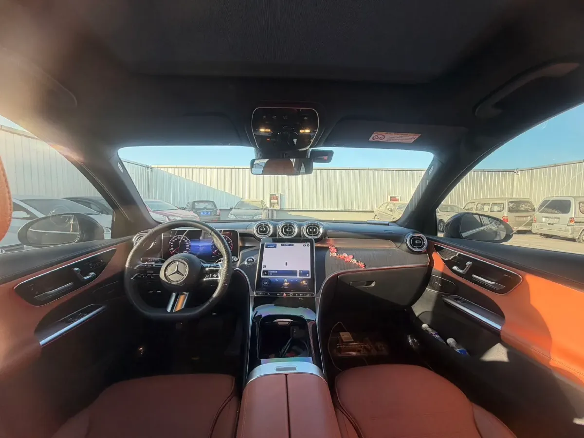 2024 Mercedes-Benz GLC Class 2.0T 204HP L4 9AT,autocango,china used car exporter,china ev exporter,chinese used car exporter,chinese used ev exporter