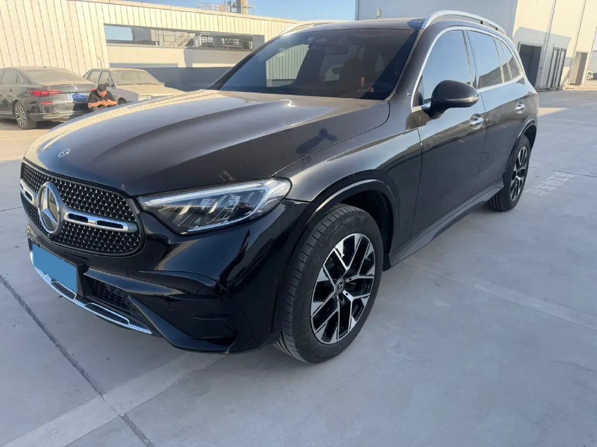 2024 Mercedes-Benz GLC Class 2.0T 204HP L4 9AT,autocango,china used car exporter,china ev exporter,chinese used car exporter,chinese used ev exporter