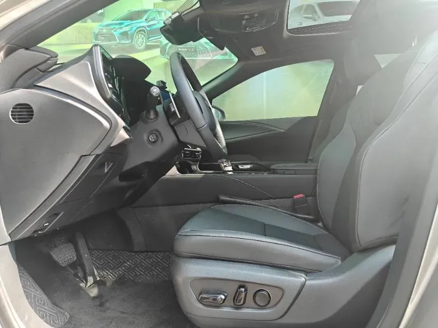 2026 Lexus RX 2.0T 248HP L4 8AT,autocango,china used car exporter,china ev exporter,chinese used car exporter,chinese used ev exporter