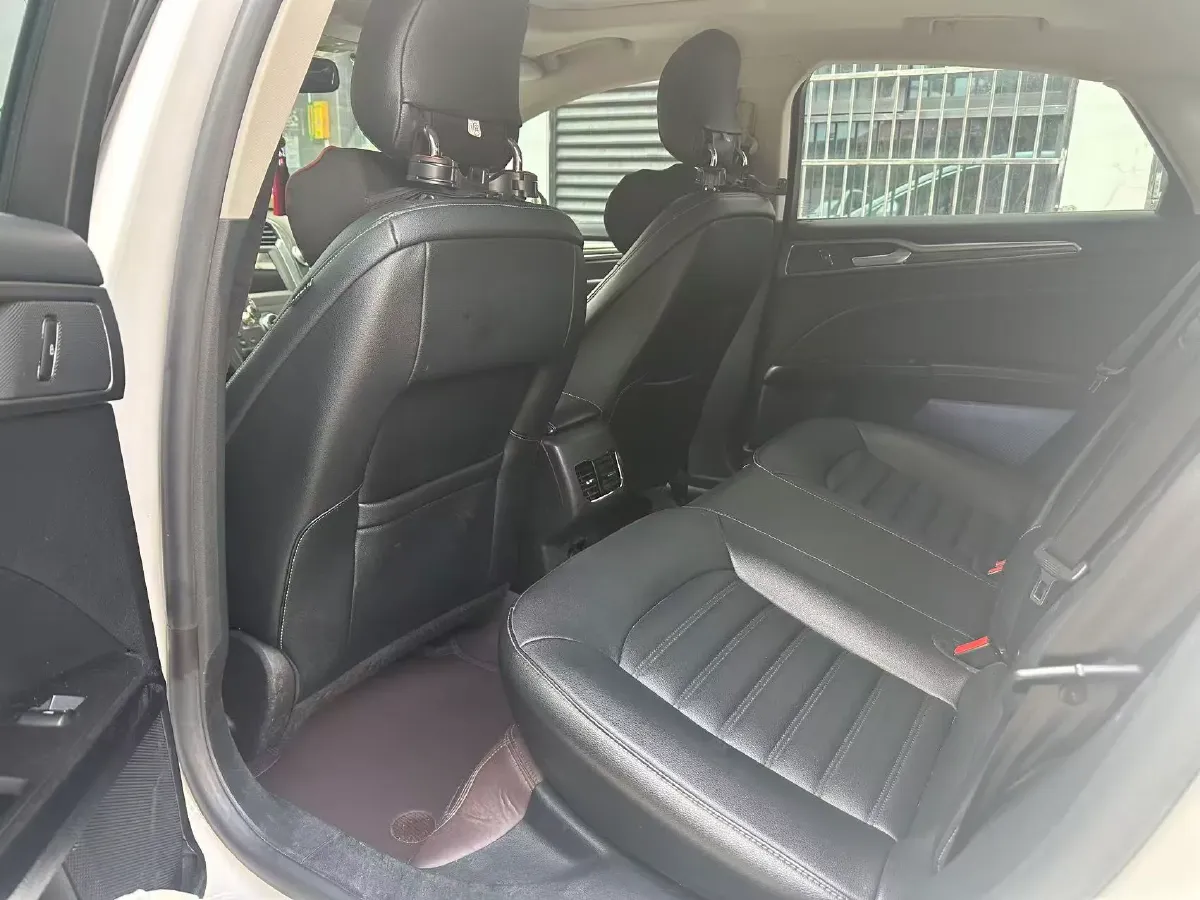 2018 Ford Mondeo 1.5T 181HP L4 6AT,autocango,china used car exporter,china ev exporter,chinese used car exporter,chinese used ev exporter