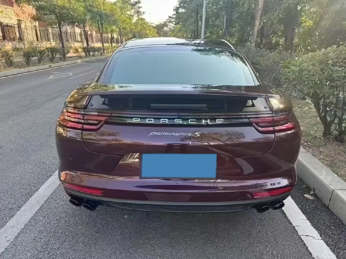 2017 Porsche Panamera 3.0T 330HP V6 8DCT,autocango,china used car exporter,china ev exporter,chinese used car exporter,chinese used ev exporter