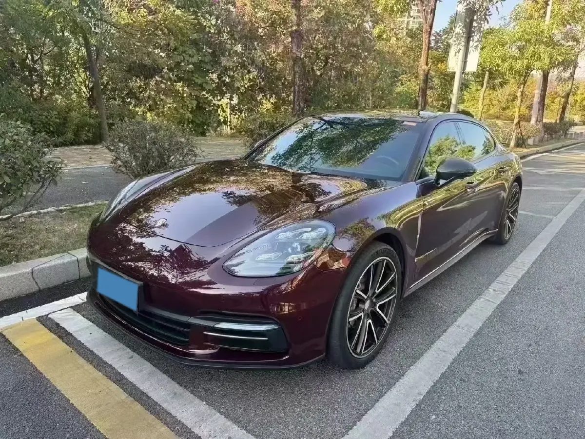 2017 Porsche Panamera 3.0T 330HP V6 8DCT,autocango,china used car exporter,china ev exporter,chinese used car exporter,chinese used ev exporter