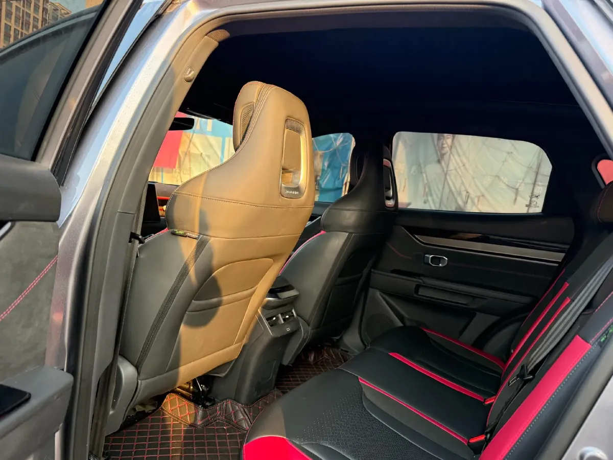 2022 Jetour DASHING 1.6T 197HP L4 7DCT,autocango,china used car exporter,china ev exporter,chinese used car exporter,chinese used ev exporter