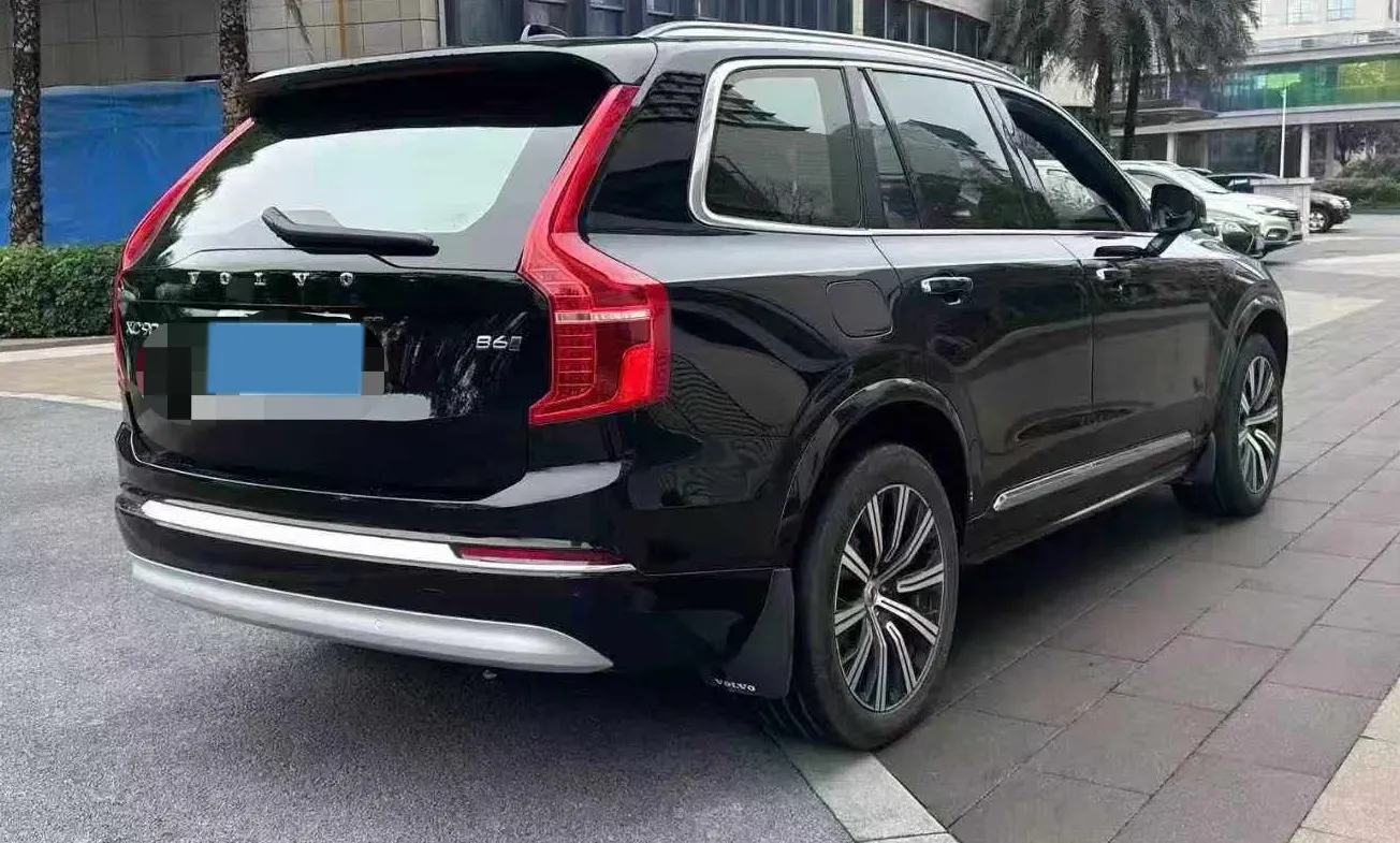 2022 Volvo XC90 2.0T 299HP L4 8AT,autocango,china used car exporter,china ev exporter,chinese used car exporter,chinese used ev exporter