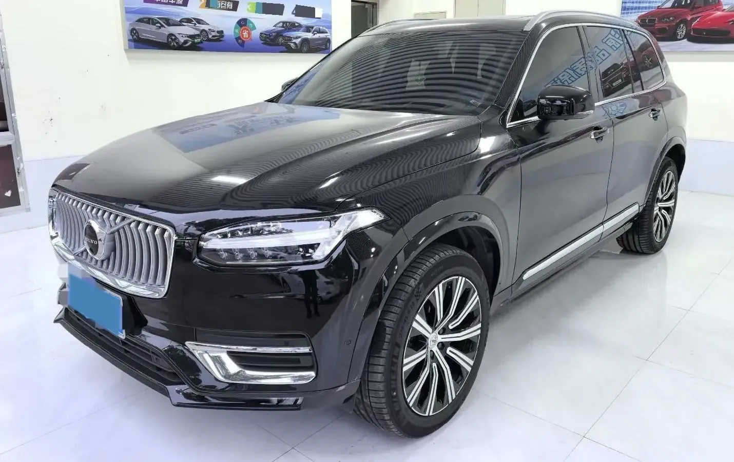 2022 Volvo XC90 2.0T 299HP L4 8AT,autocango,china used car exporter,china ev exporter,chinese used car exporter,chinese used ev exporter