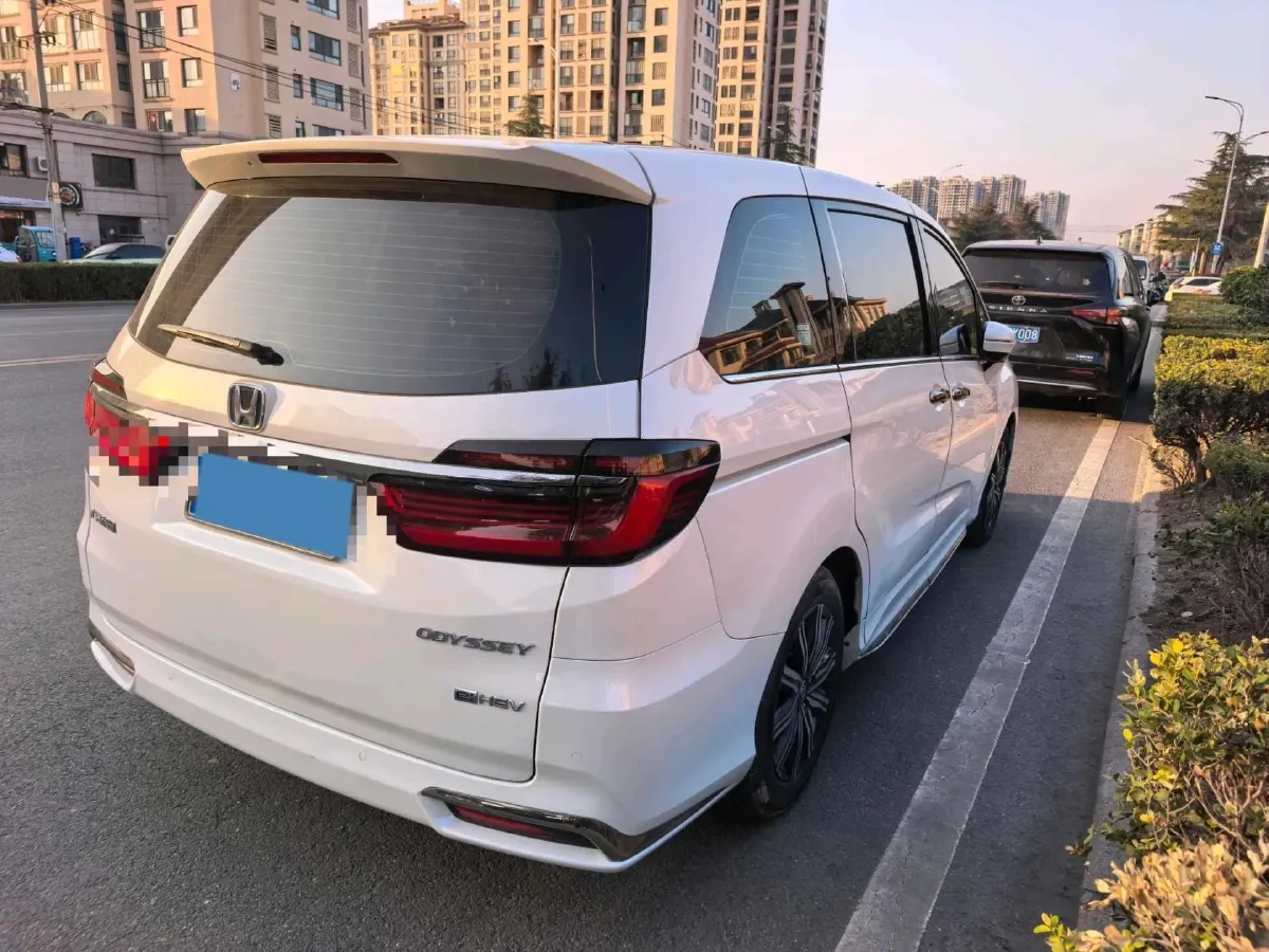 2022 Honda Odyssey 2.0L 146HP L4 E-CVT Hybrid,autocango,china used car exporter,china ev exporter,chinese used car exporter,chinese used ev exporter