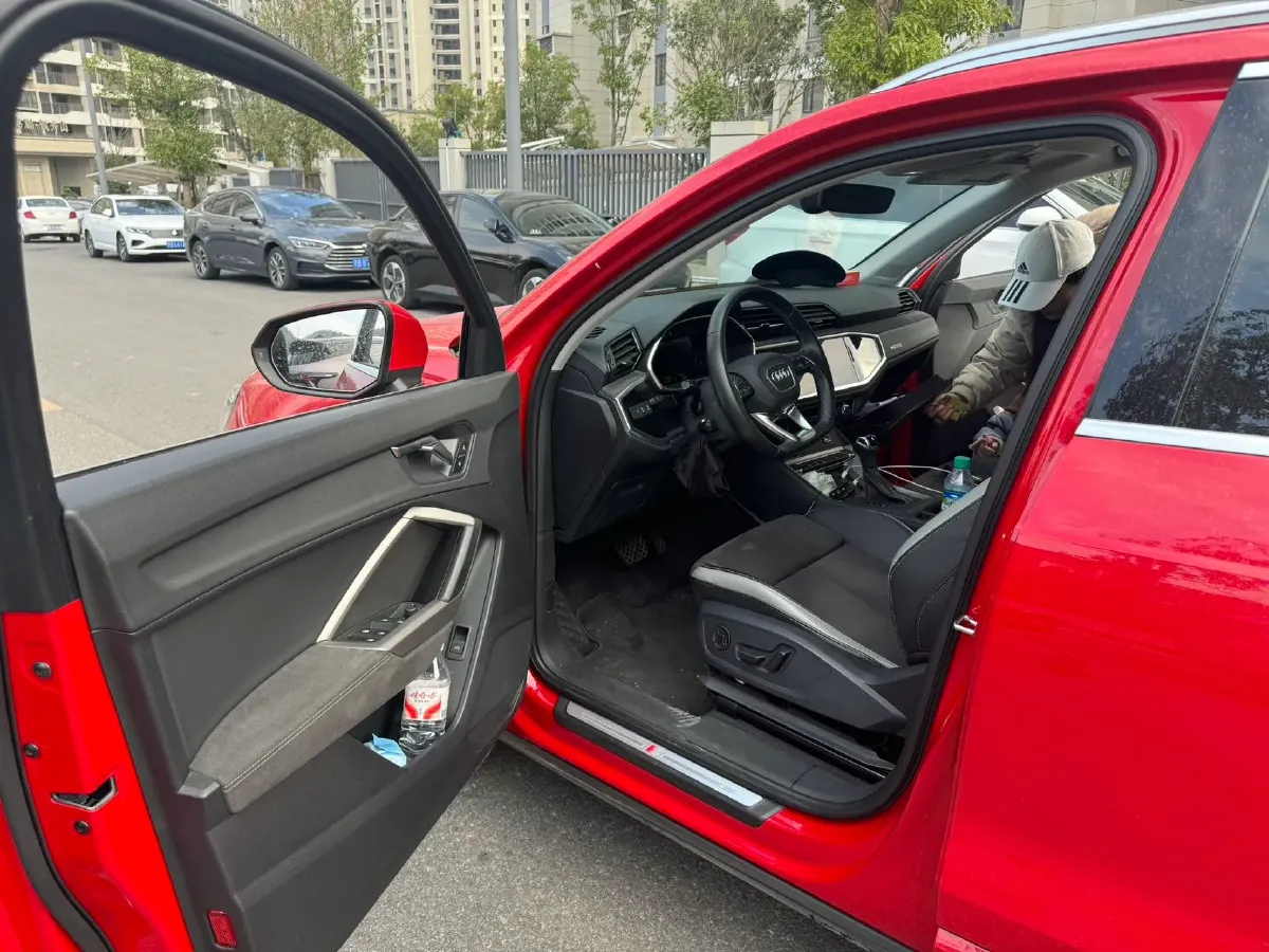 2023 Audi Q3 1.4T 150HP L4 7DCT,autocango,china used car exporter,china ev exporter,chinese used car exporter,chinese used ev exporter